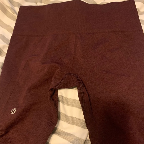 🍋Lululemon Athletica🍋 Maroon In the Flow Crop II - Picture 6 of 8